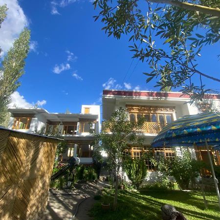 Otsal Guest House Nubra Deskit Eksteriør billede